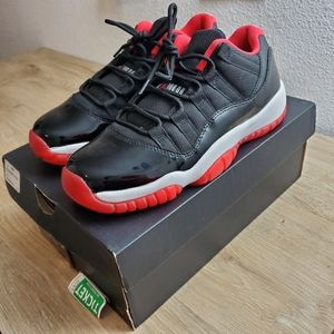 Jordan Retro 11 Breds